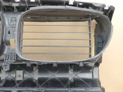 BMW Nose Panel Radiator Air Duct 51647299055 13-15 F01 740i 750i3